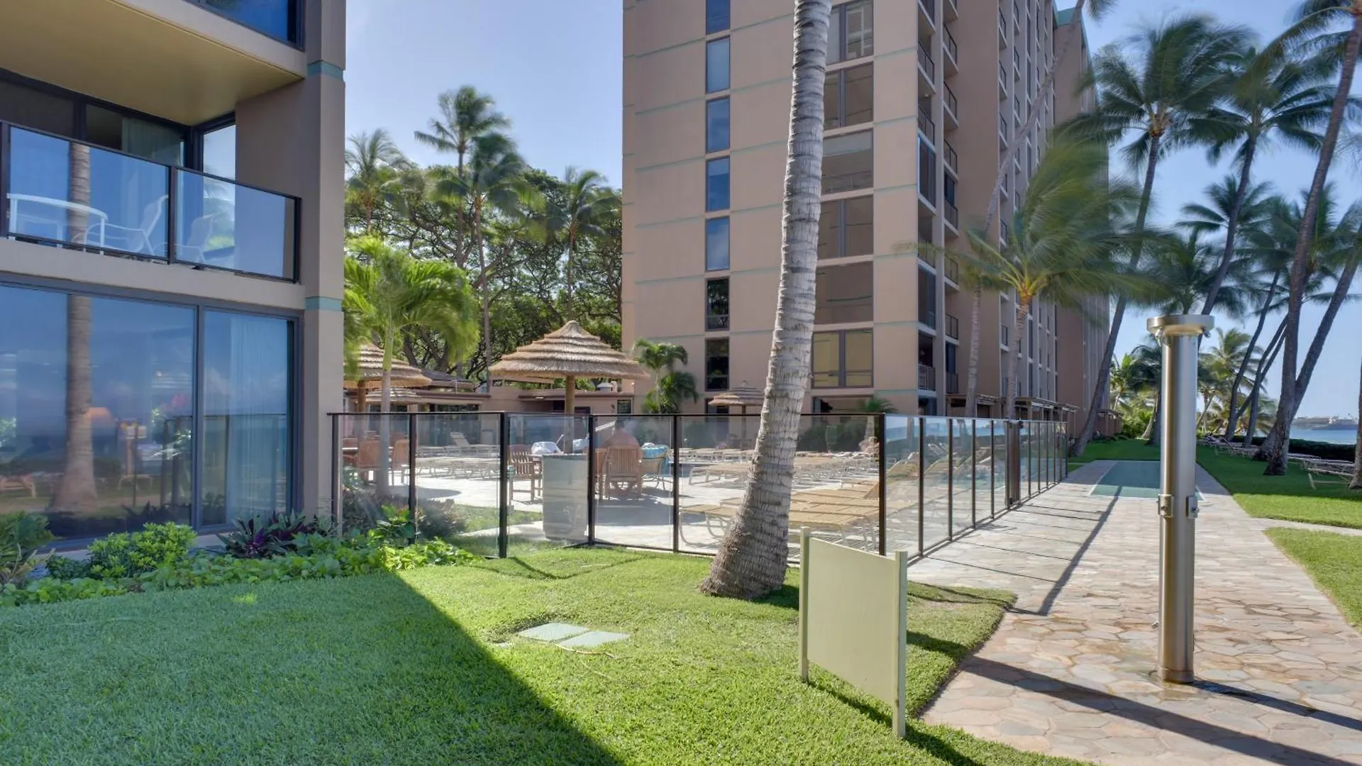 Lahaina Condo With Patio, Ocean Views And Pool Access! Kahana United States