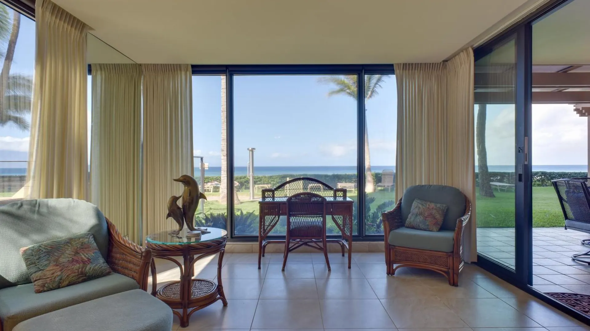Lahaina Condo With Patio, Ocean Views And Pool Access! Kahana 0*,  United States