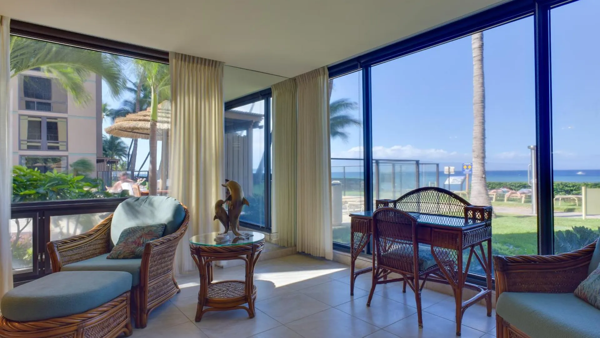 Lahaina Condo With Patio, Ocean Views And Pool Access! Kahana 0*,